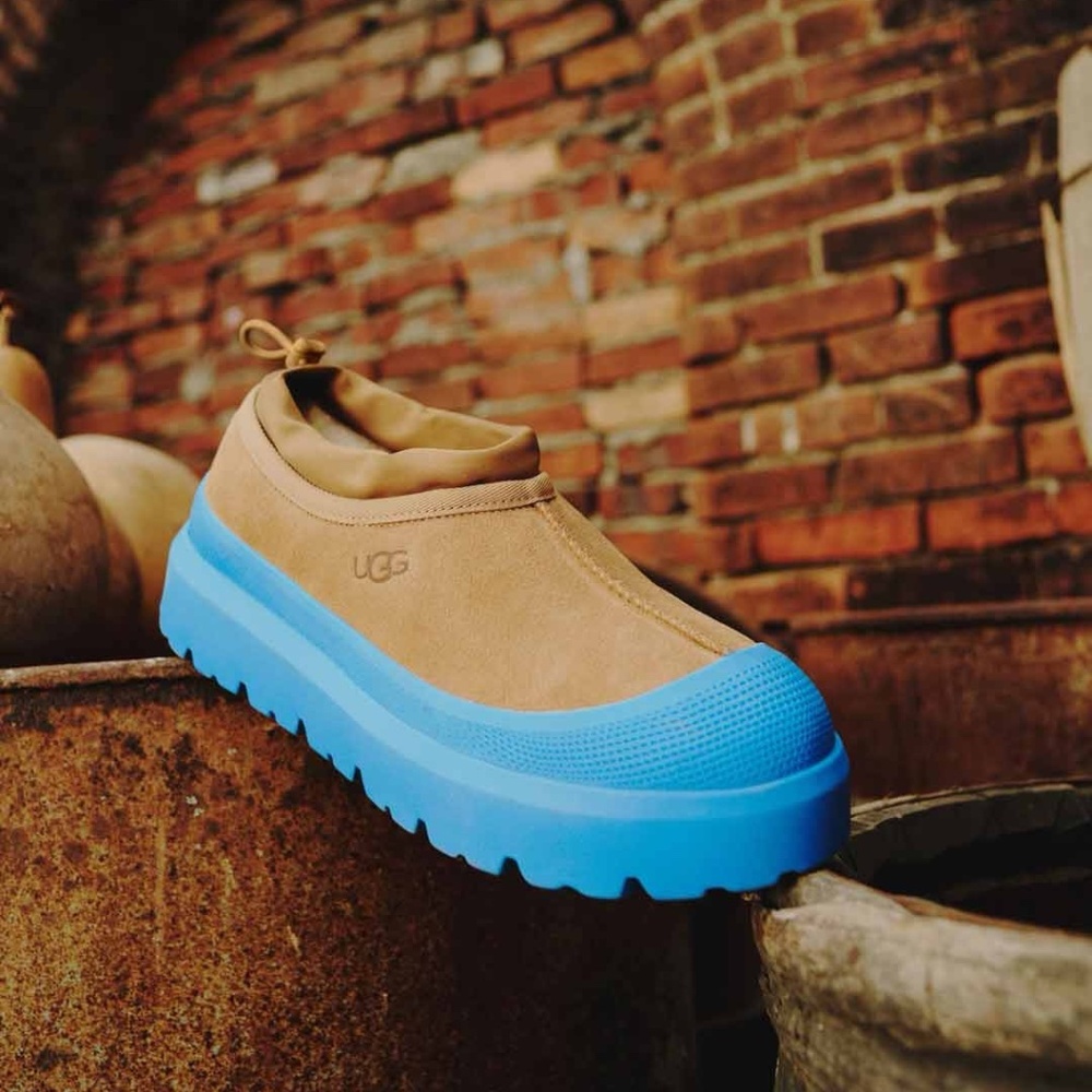 Ugg Tasman Waterproof Hybrid Slip-On - Picture 9 of 10